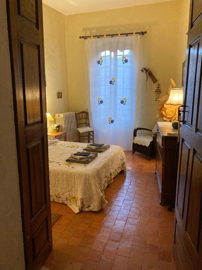 Gite Belle Vue Bed & Breakfast Visan Exterior photo